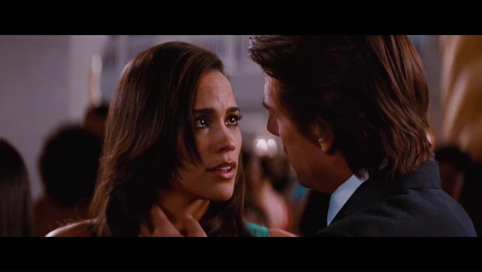 Mission Impossible Ghost Protocol Paula Patton Kiss Scene 9014